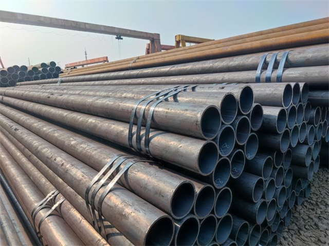 白玉45#热轧无缝钢管