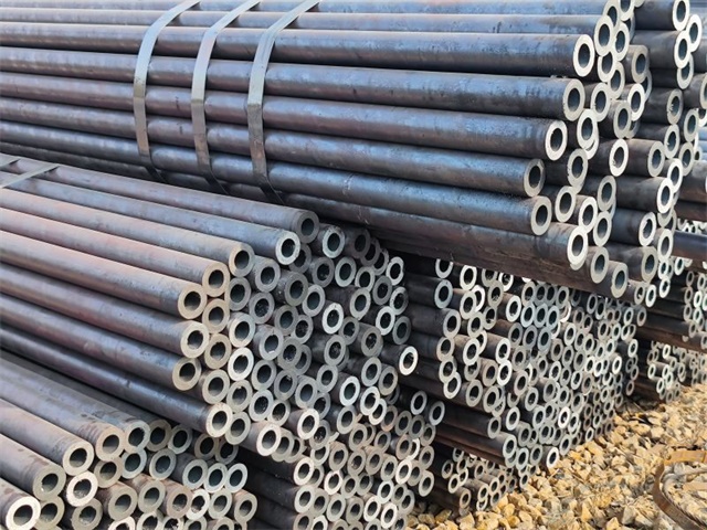 白玉45#小口径无缝钢管